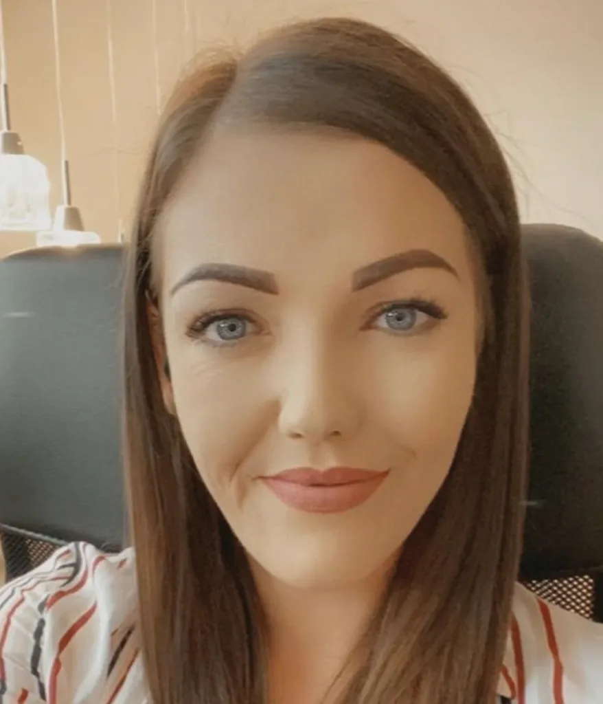 Portrait of Lauren, referrals manager